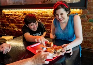 NYC: Greenwich Village or Chinatown & Little Italy Food Tour