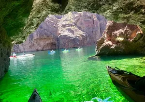 Hoover Dam Kayak Tour with Shuttle - Hot Springs & Emerald Cave