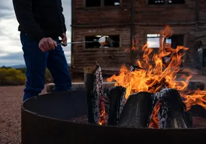 Campfire S'mores and Stars Tour in Kanab