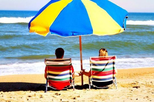 Beach Day With Picnic Lunch