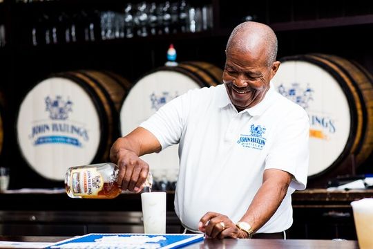 Rum Tasting and Food Walking Tour in Nassau Bahamas