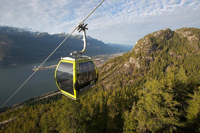 Whistler, Sea to Sky Gondola, & Shannon Falls Tour from Vancouver