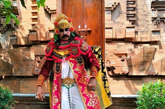 Ubud Secret Temple Swing And Waterfall Private Guided Tour