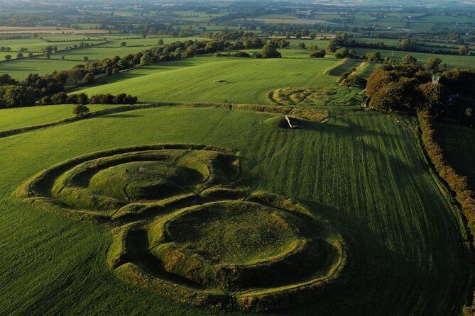 Celtic Boyne Valley and Ancient Sites Day Tour from Dublin