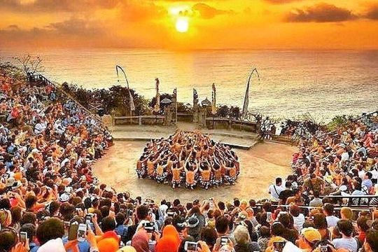 Best Bali Beaches - Uluwatu Temple - FREE Wi-Fi