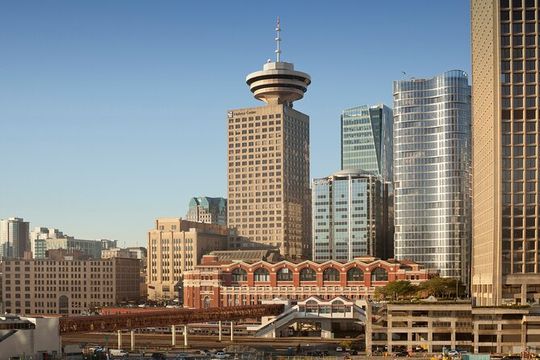 Vancouver City & Lookout Tour and Option to Add YVR Drop-Off