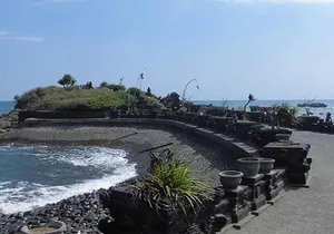Half-Day Taman Ayun UNESCO and Tanah Lot Temple with private Car