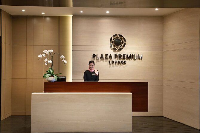 Singapore Changi Airport Plaza Premium Lounge at Terminal 1