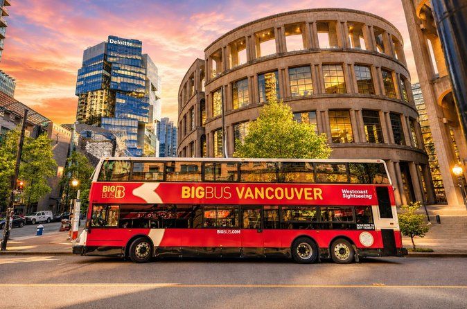Vancouver Evening Bus Tour with Stanley Park & English Bay Stops