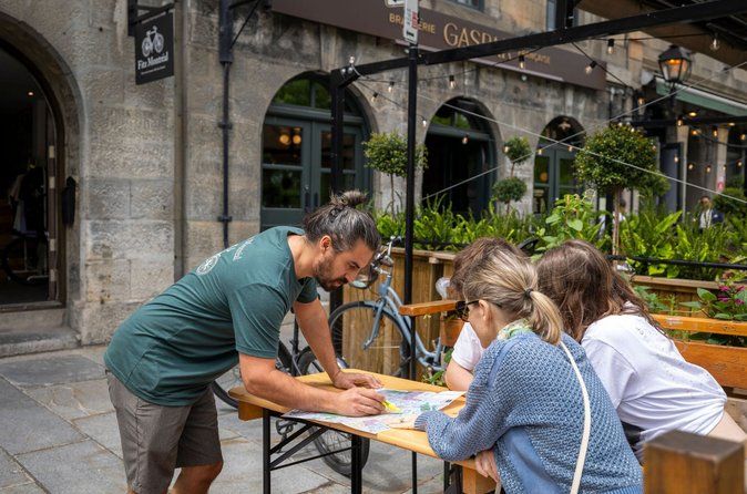 Old Montreal Walking Tour | Medium Group (Max 14) By FITZ MTL