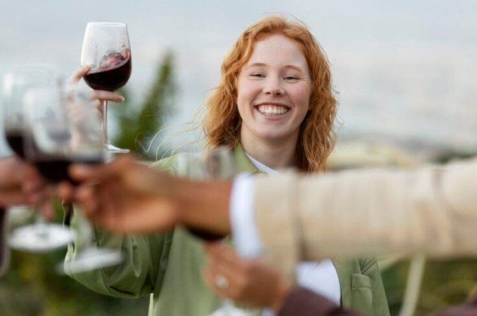Napier/Hawke's Bay Premium Wineries +Beer tour -5.0 - 5.5 hours