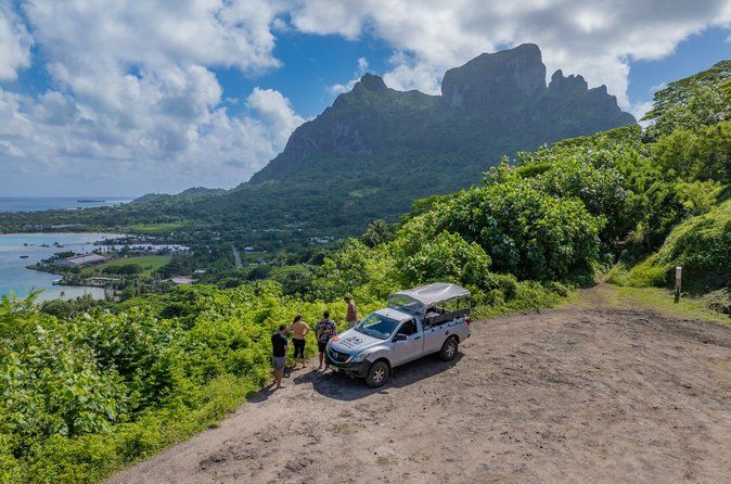 Bora Bora: Half Day Island 4WD Guided Tour