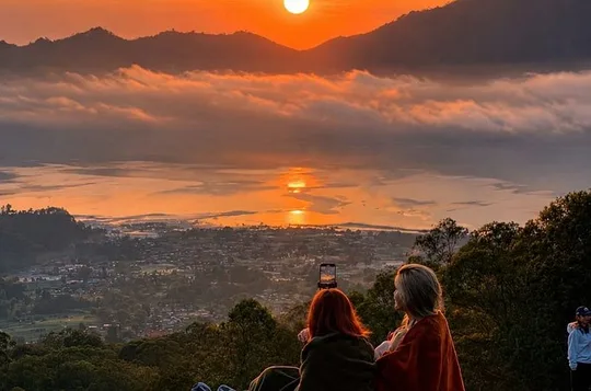 Mt Batur Sunrise, Breakfast & Natural Hot Springs