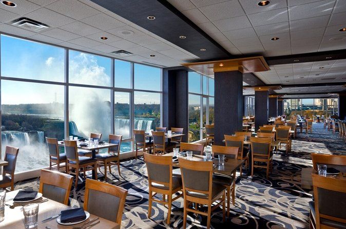 Small-Group Niagara Falls Day Tour from Toronto with Boat and Lunch Options