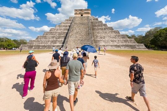 Chichén Itzá Ancestral Tour from Playa del Carmen with Cenote
