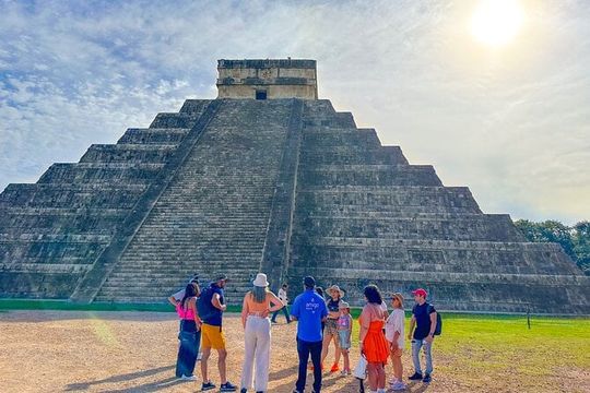 Chichen Itza Early Access All Inclusive: Lunch, Pick up & All Fee