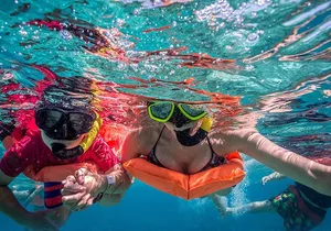 Isla Contoy and Isla Mujeres Tour with Snorkeling from Cancun