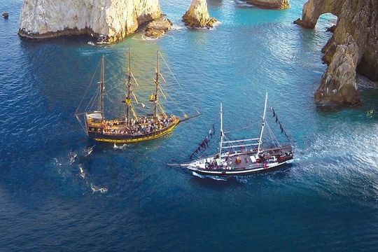 Pirate Ship Snorkel and Lunch Cruise in Los Cabos