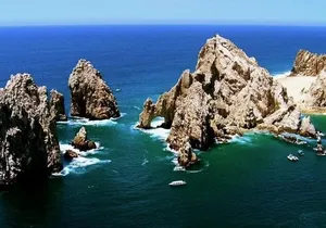 Arch Tour with Amazing Captain in Cabo San Lucas