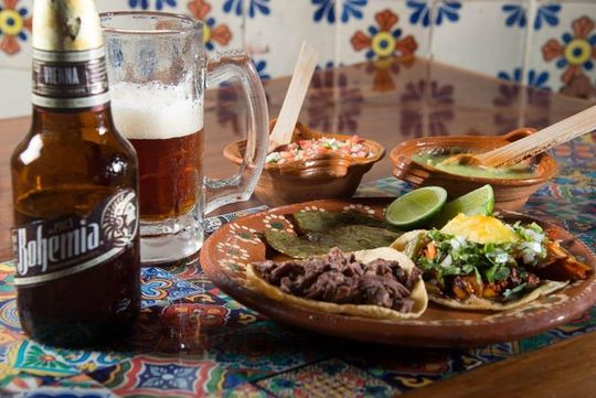 Cancun Taco Tour, Local Beer and Night Market with Transportation