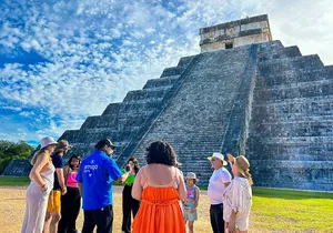 Chichen Itza, Cenote & Valladolid Tour with Tequila and Lunch