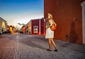 Chichén Itzá Guided Tour with Cenote & Buffet at Valladolid