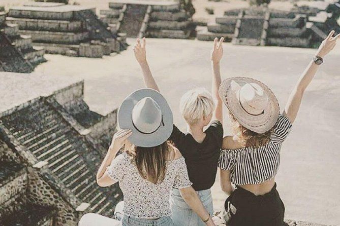 Teotihuacan Tour with Transportation & Food (PRIVATE/SHARED)