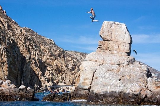 Cabo San Lucas Paddleboard and Snorkel at the Arch