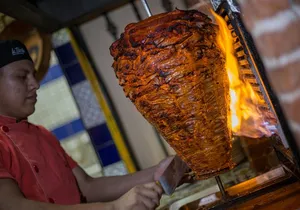 Cancun Taco Tour, Local Beer and Night Market with Transportation