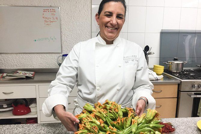 Private Mexican Cooking Class with Gastronomic Historian, Lucia