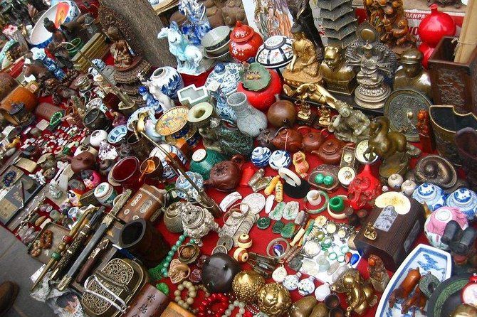 Private Shanghai Shopping Tour with Local Shopping Guru