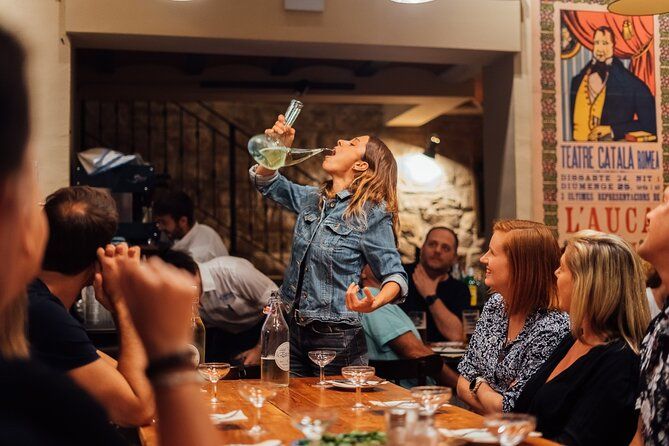 Barcelona Tapas & Wine Walking Tour with Optional Flamenco