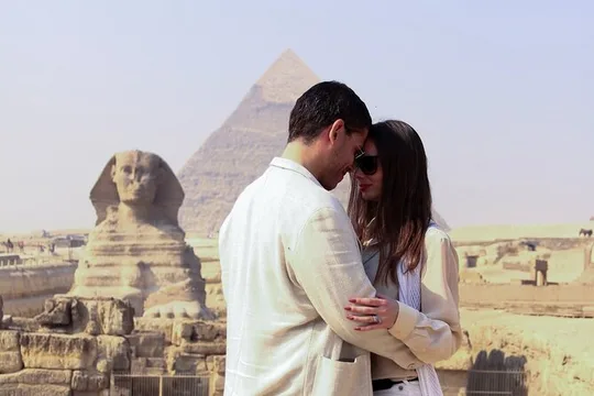 Private Giza Pyramids, Memphis & Saqqara Tour