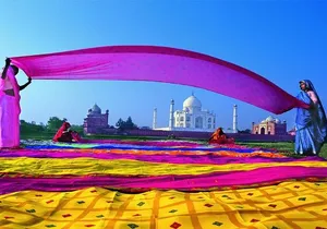 Private Taj Mahal from Delhi to Agra By Car