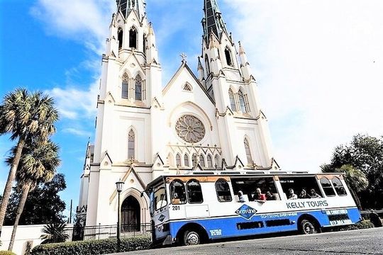 Explore Savannah Sightseeing Trolley Tour with Bonus Unlimited Shuttle Service