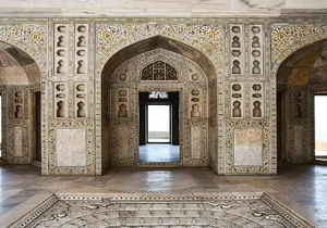 All Inclusive Taj Mahal, Fort & Baby Taj Tour from Delhi by Car