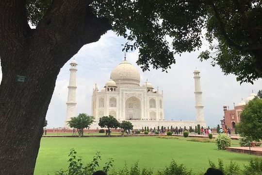 All Inclusive Taj Mahal Tour by Car—Most Selling Tour on Cool Delhi