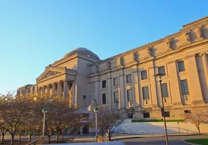 Self-Guided Brooklyn Scavenger Hunt: Soaring To New Heights