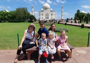 Taj Mahal Tour from Delhi with 5* Lunch