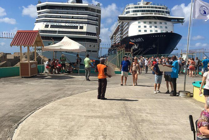 Discover St Kitts and Beach