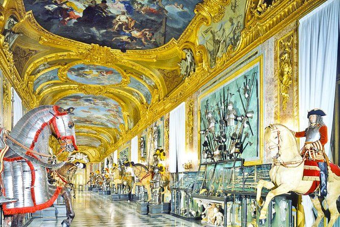 Private Turin Royal Palace Tour with Holy Shroud Chapel