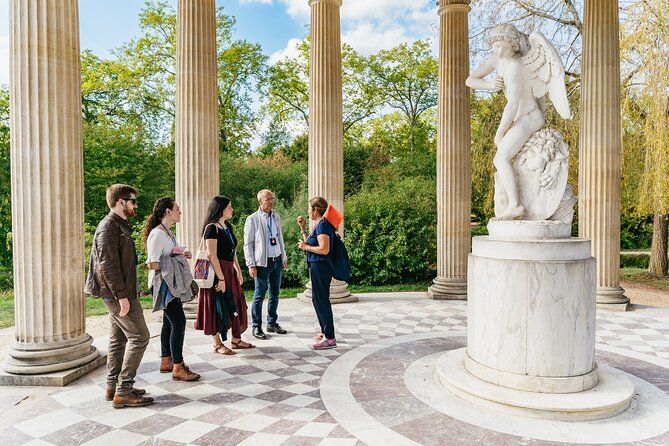 Versailles Full Tour: Palace, Gardens & Marie-Antoinette’s Estate