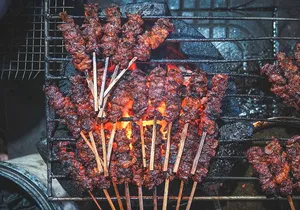 Old Siem Reap Sunset Food Tour by Tuk-tuk