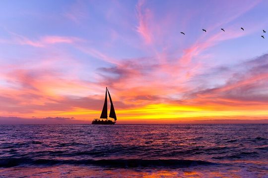 Diamond Head Sunset Sail