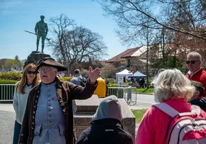 Lexington, MA Battle Green Walking Tour with Costumed Guide