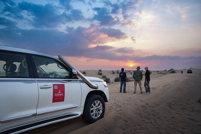 Premium Private Red Dunes Desert Safari, BBQ Dinner and Camel