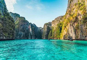 Luxury Small Group Phi Phi Sunrise from Phuket