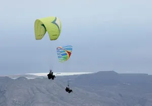 Paragliding Epic Experience in Tenerife with the Spanish Champion Team
