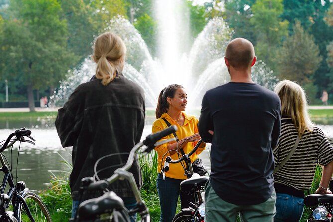 Amsterdam Highlights Bike or E-Bike Tour