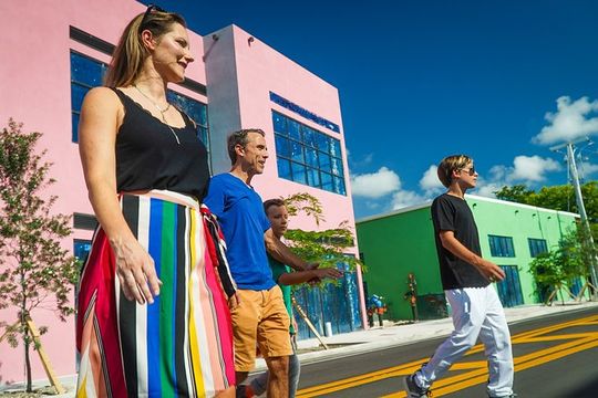 ANGLE - Experience Miami With a Local Photographer